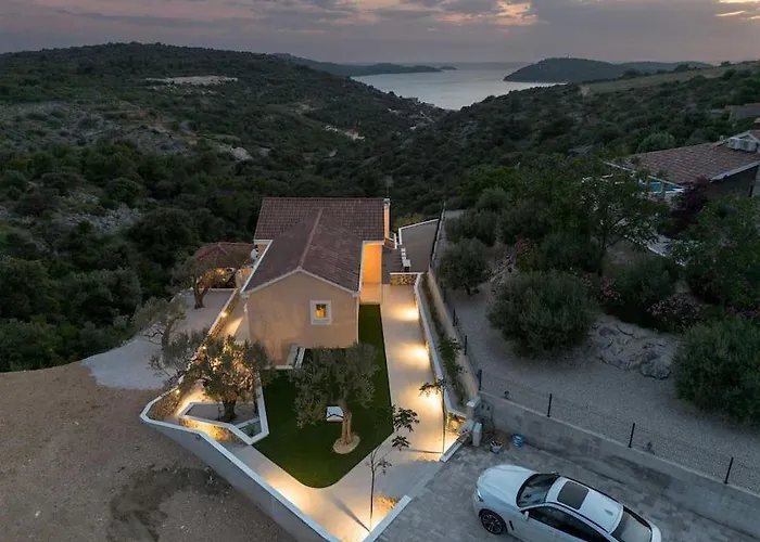 빌라 Allegra Ražanj