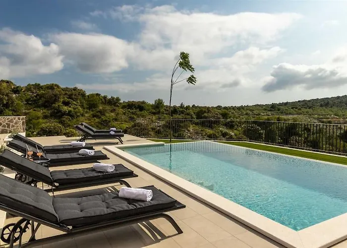 빌라 Allegra Ražanj